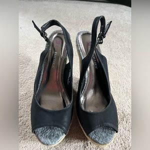 NEVER WORN! Black Sling-back Espadrilles - size 7